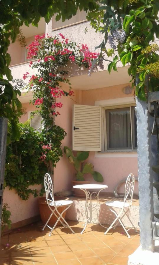 Villetta A Schiera ลามัดดาเลนา ภายนอก รูปภาพ